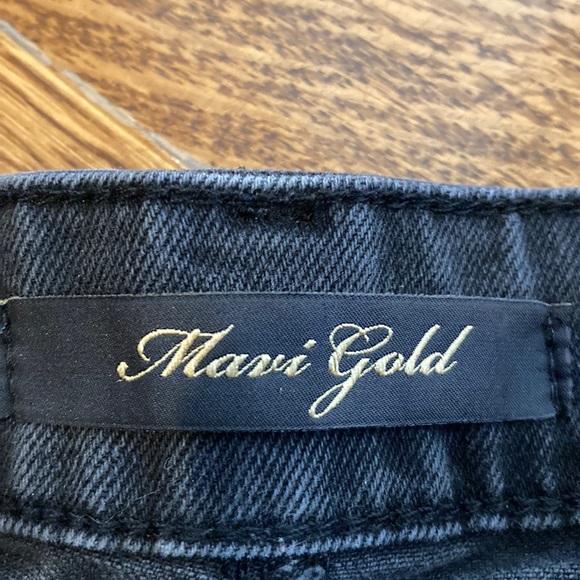 High waisted black jean shorts! - Picture 5 of 6